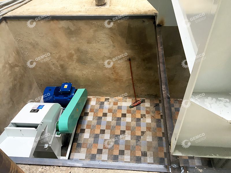 Chicken Feed Material Crushing Machine